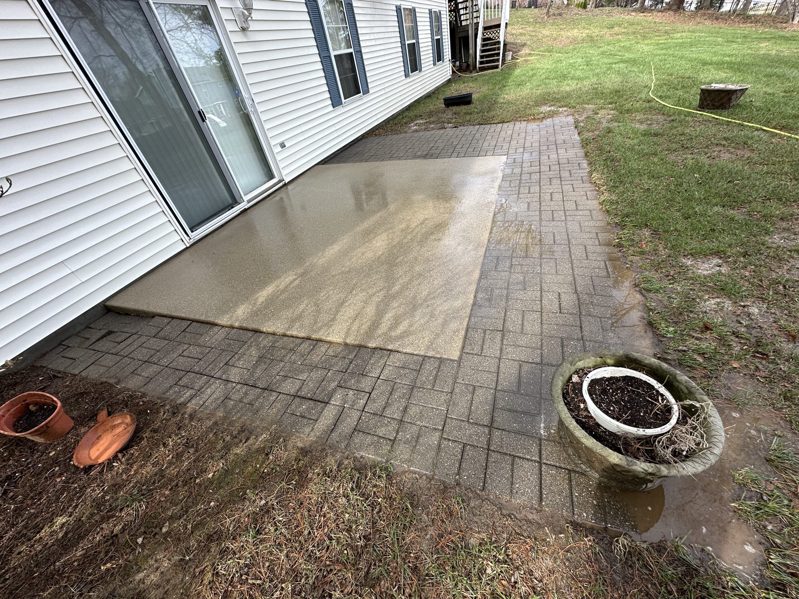 Concrete Cleaning for exterior concrete surfaces