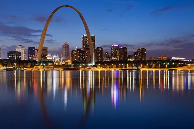 Exterior cleaning service areas across Missouri and Illinois